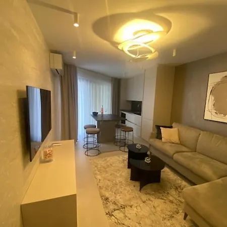 Luxury Sunray Apartment *